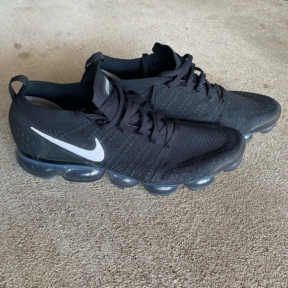 Nike AirMax - Picture 2 of 3